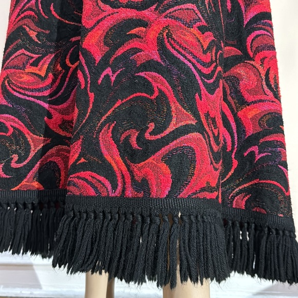 70s Vintage Tapestry Fringe Maxi Skirt - Picture 10 of 17